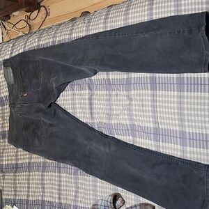 Black levis 527 29x32